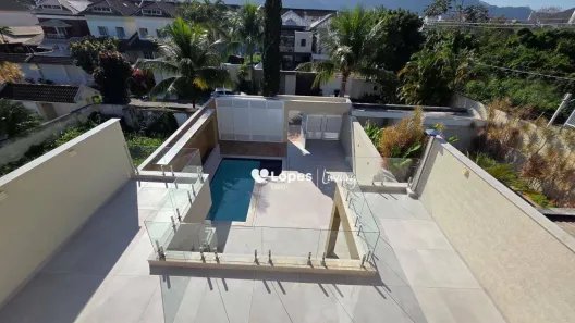 Casa de Condomínio com 5 Quartos à venda, 220m² no Recreio dos Bandeirantes, Rio de Janeiro
