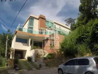 Casa de Condomínio com 3 Quartos à venda, 400m² no Rio do Ouro, São Gonçalo