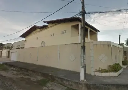 Casa com 4 Quartos à venda, 216m² no Cajazeiras, Fortaleza