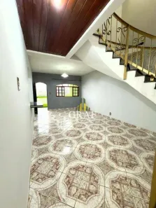Sobrado com 3 Quartos à venda, 315m² no Vila Vitória, Santo André