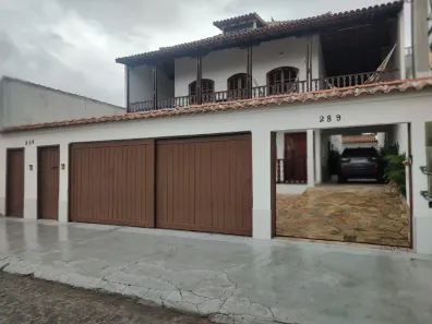 Casa com 7 Quartos à venda, 400m² no Jardim Náutilus, Cabo Frio