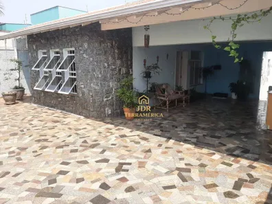 Sobrado com 4 Quartos à venda, 327m² no Campo Limpo, Americana