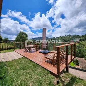 Sobrado com 4 Quartos para alugar, 230m² no Atalaia, Campos do Jordão