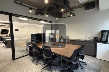Sala Comercial à venda, 200m² no Vila Olímpia, São Paulo