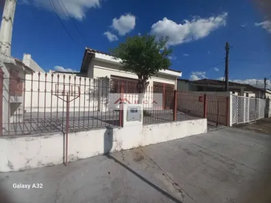 Casa com 3 Quartos à venda, 157m² no Jardim São Pedro, Campinas