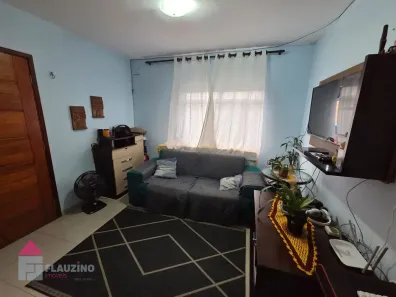Casa com 2 Quartos à venda, 105m² no Jardim Maria Virginia, São Paulo