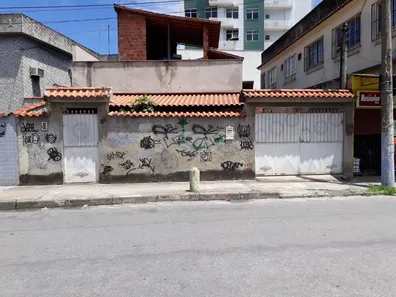 Sobrado com 3 Quartos à venda, 160m² no Raul Veiga, São Gonçalo