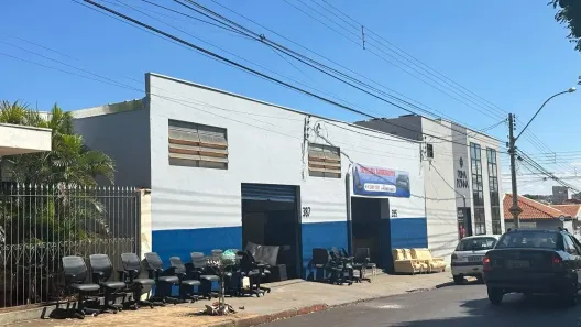 Sala Comercial à venda, 212m² no Jardim São José, Sertãozinho