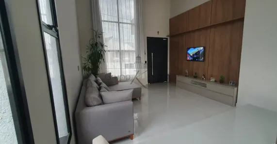 com 3 Quartos à venda, 178m² no Parque Residencial Maria Elmira, Caçapava