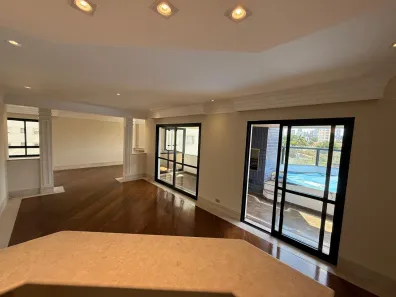 Apartamento com 3 Quartos para alugar, 216m² no Cidade Monções, São Paulo