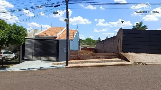 Lote/Terreno à venda, 192m² no Conjunto Residencial Rodolpho Bernardi, Maringá