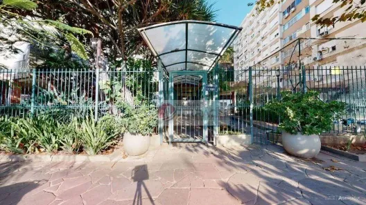 Apartamento com 2 Quartos à venda, 84m² no Vila Assunção, Porto Alegre