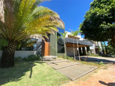 Sobrado com 4 Quartos à venda, 540m² no Jardim Imperador, Araraquara
