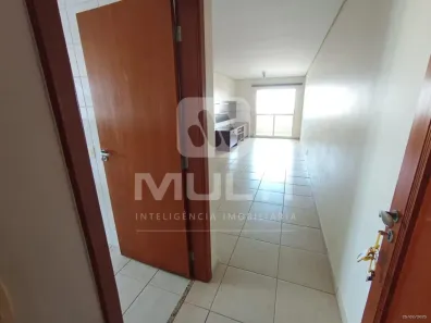 Apartamento com 2 Quartos para alugar, 84m² no Fundinho, Uberlândia