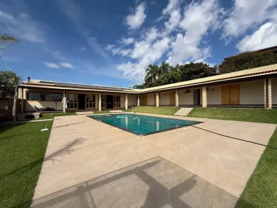 Fazenda/Sítio com 5 Quartos à venda, 1000m² no Curral, Ibiúna