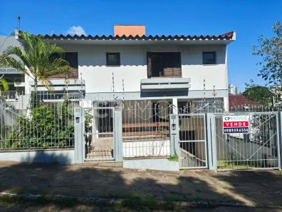 Casa com 3 Quartos à venda, 299m² no Passo da Areia, Porto Alegre
