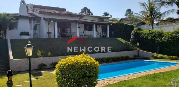 Fazenda/Sítio com 4 Quartos à venda, 262m² no Jardim Leonor, Itatiba