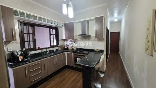 Casa com 2 Quartos para alugar, 108m² no Vila Rica, Pindamonhangaba