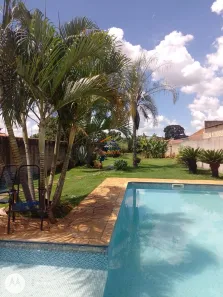 Casa com 5 Quartos para alugar, 300m² no João Aranha, Paulínia