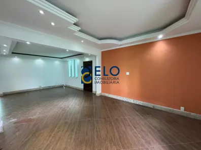 Sobrado com 4 Quartos à venda, 360m² no Aparecida, Santos