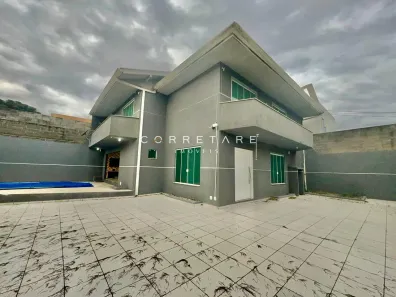 Casa com 4 Quartos à venda, 240m² no Parolin, Curitiba