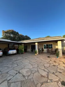 Casa de Condomínio com 2 Quartos à venda, 420m² no Região dos Lagos, Brasília