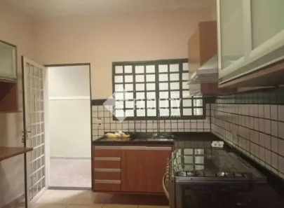Casa com 3 Quartos para alugar, 157m² no Jardim Novo Campos Elíseos, Campinas