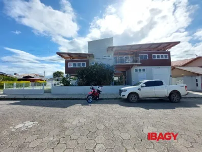Sala Comercial para alugar, 35m² no Carianos, Florianópolis