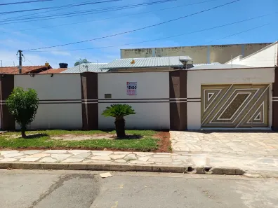 Casa com 3 Quartos à venda, 95m² no Cardoso, Aparecida de Goiânia