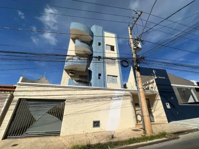 Apartamento com 3 Quartos para alugar, 110m² no São José, Montes Claros