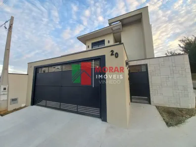 Sobrado com 3 Quartos à venda, 220m² no Pinheirinho, Vinhedo