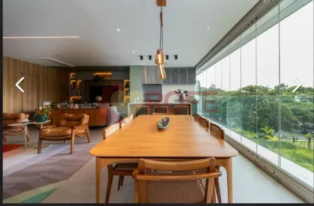 Apartamento com 3 Quartos para venda ou aluguel, 190m² no Moema, São Paulo