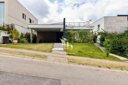 Casa de Condomínio com 3 Quartos para alugar, 346m² no Cidade Tamboré, Santana de Parnaíba