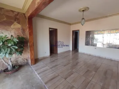 Casa com 3 Quartos à venda, 466m² no Carlos Prates, Belo Horizonte
