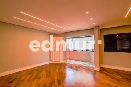 Apartamento com 3 Quartos para alugar, 136m² no Vila Gilda, Santo André