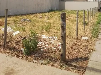 Lote/Terreno à venda, 260m² no Santa Mônica, Uberlândia