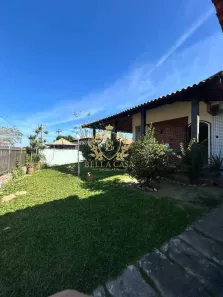 Casa com 3 Quartos para alugar, 220m² no Pontinha, Araruama