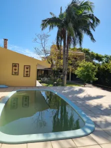 Casa com 3 Quartos à venda, 300m² no Centro, Pelotas