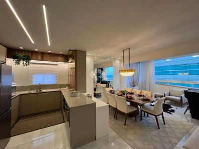 Apartamento com 3 Quartos à venda, 126m² no Meia Praia, Itapema