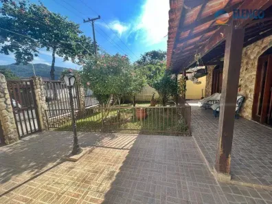 Casa com 4 Quartos à venda, 280m² no Piratininga, Niterói