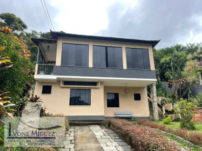 Casa com 5 Quartos à venda, 180m² no Village São Roque, Miguel Pereira