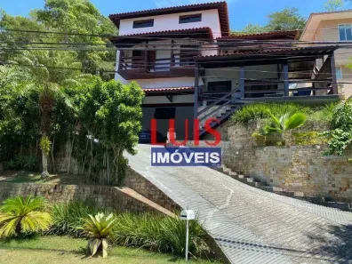 Casa de Condomínio com 4 Quartos à venda, 750m² no Piratininga, Niterói