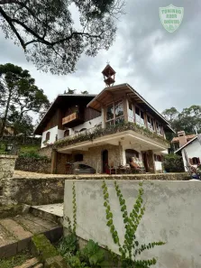Casa com 4 Quartos à venda, 600m² no Monte Verde, Camanducaia