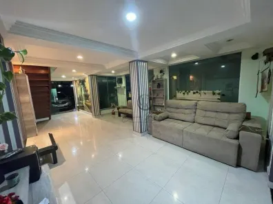Casa com 5 Quartos à venda, 299m² no Parque Burle, Cabo Frio