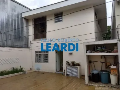 Casa com 3 Quartos à venda, 250m² no Moema, São Paulo