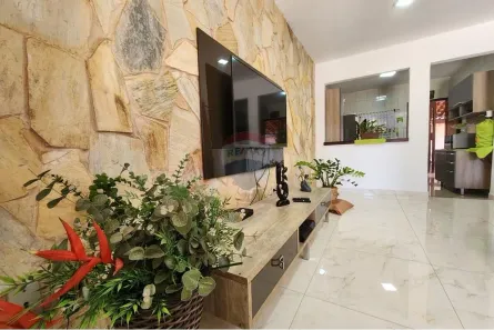 Casa com 2 Quartos à venda, 72m² no Jardim Atlântico Central (Itaipuaçu), Maricá