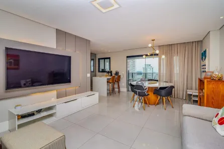 Apartamento com 3 Quartos à venda, 130m² no Centro, Balneário Camboriú