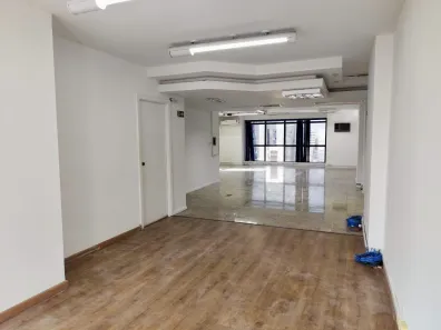 Sala Comercial para alugar, 170m² no Centro, Curitiba