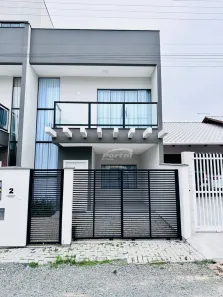 Casa com 3 Quartos à venda, 145m² no Armação, Penha