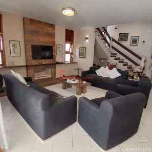Sobrado com 5 Quartos à venda, 282m² no Bairro de Juquehy, São Sebastião